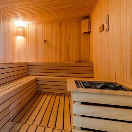 Skycity Cozy * Скоп'є